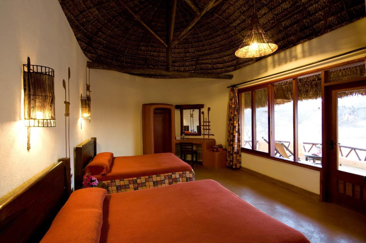 Samburu Sopa Lodge Archers Post エクステリア 写真
